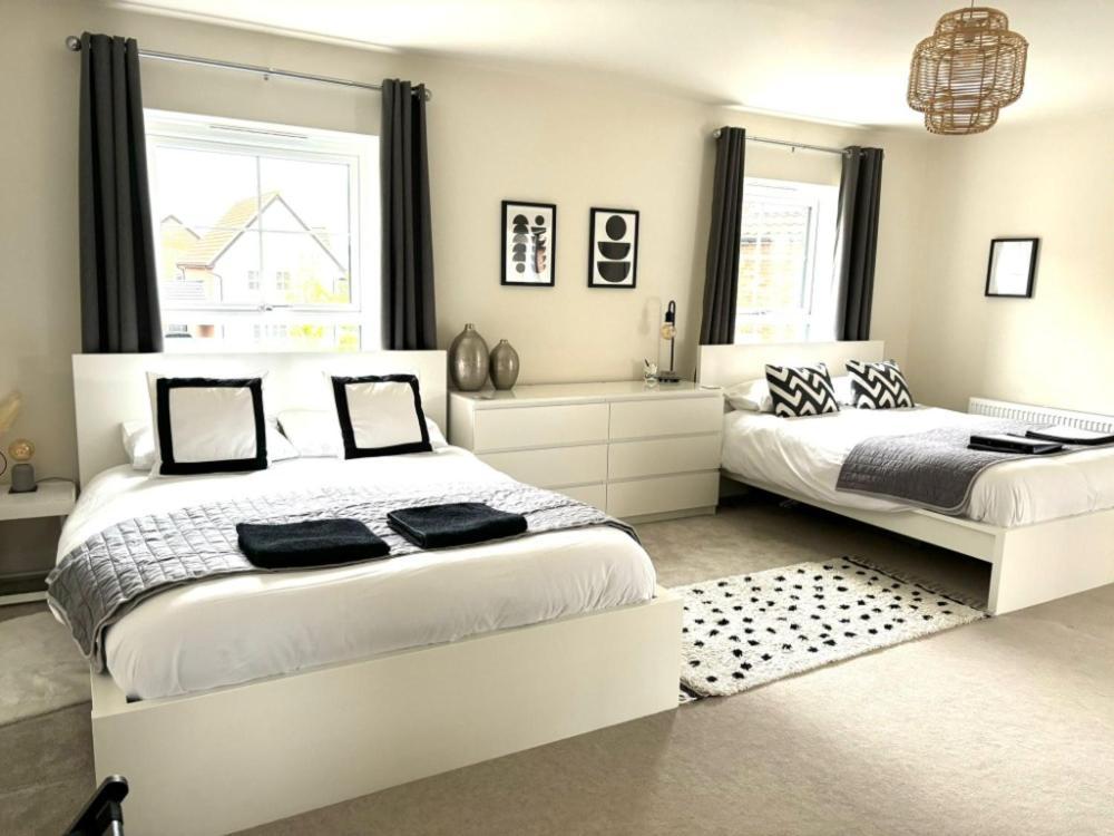 Stansted Coach House Apartment Elsenham Exterior photo